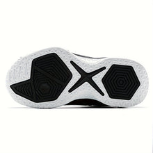 Load image into Gallery viewer, Boys&#39; Basketball Shoes